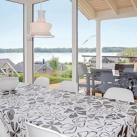 Beach Front Home In Hejls With Wifi *